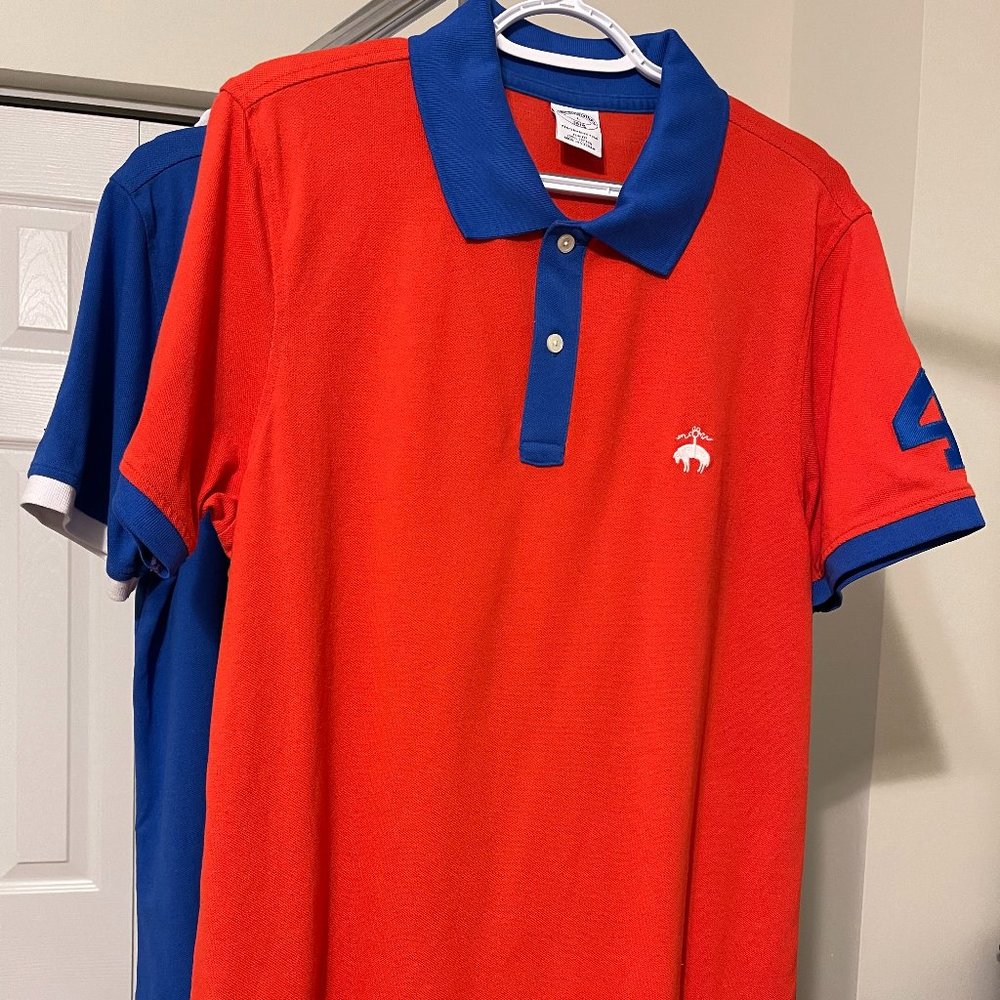 A Set of 2 Preloved Men’s Brooks Brothers Slim Fit Performance Polo Shirts